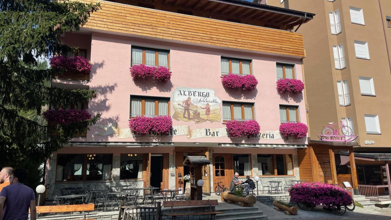 Albergo Soldanella Madesimo Exteriör bild